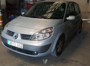 RENAULT Scénic LUXE PRIVILEGE 1.9DCI -04