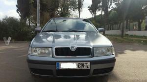 SKODA Octavia 1.9 TDi Elegance 110CV -04