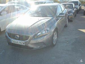 VOLVO V D3 Momentum 5p.