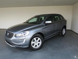 VOLVO XC D4 Momentum Auto 5p.