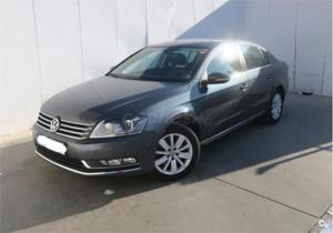 Volkswagen Passat 2.0 Tdi 140cv Advance Bluemotion Tech 4p.