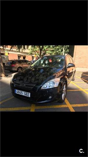 KIA ceed Sporty Wagon 2.0 CRDi Emotion 5p.