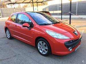 Peugeot 207 Premium 1.6 Hdi 90 3p. -08