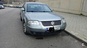 VOLKSWAGEN Passat 1.9 TDi Highline 130CV 4p.