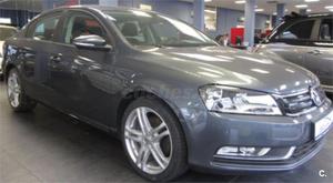 VOLKSWAGEN Passat 2.0 TDI 140cv Highline BlueMotion Tech 4p.