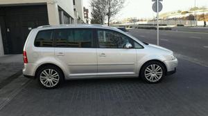 VOLKSWAGEN Touran 2.0 TDI 140 DSG Highline -07