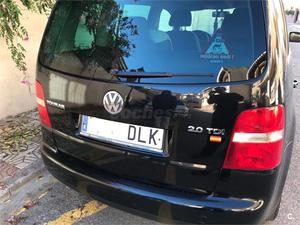 VOLKSWAGEN Touran 2.0 TDI ADVANCE 5p.