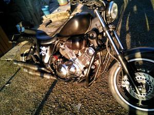 YAMAHA XV  Virago (