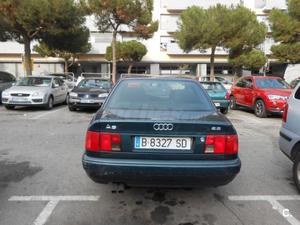 AUDI A6 2.6 V6 4p.