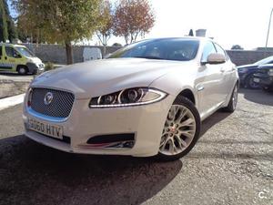 JAGUAR XF 2.2 Diesel Premium Luxury 4p.