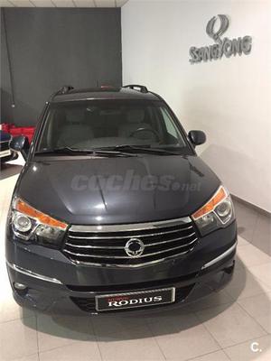 SSANGYONG Rodius D22T 178cv Premium Aut 5p.