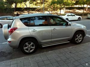 TOYOTA Rav4 2.0 VVTi Executive 5p.