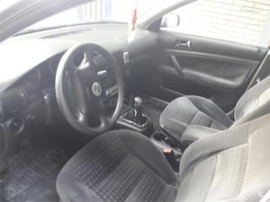 VOLKSWAGEN Passat Variant 1.9 TDi Advance 130CV 5p.