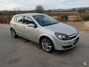 OPEL Astra 1.8 Cosmo 5p.