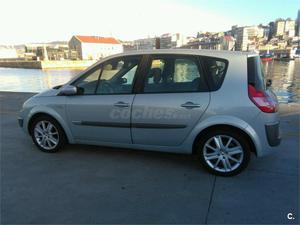 RENAULT Scenic CONFORT DYNAMIQUE 1.9DCI 5p.