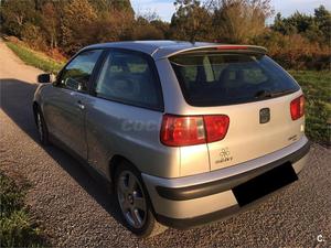 SEAT Ibiza 1.9TDi 90cv SPORT 3p.