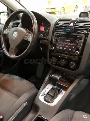 VOLKSWAGEN Golf 1.9 TDI DSG Highline 3p.