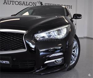 INFINITI Qd GT PREMIUM Aut. 7V 4p.