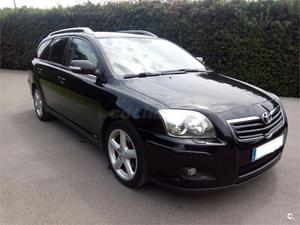 TOYOTA Avensis 2.2 D4D Executive Wagon 5p.