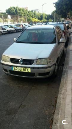 VOLKSWAGEN Polo 100 TRENDLINE 3p.