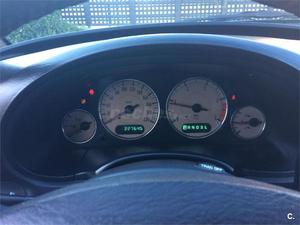 CHRYSLER Voyager LX 2.8 CRD Auto 5p.