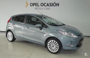 FORD Fiesta 1.4 Ghia 5p.