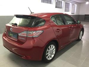 Lexus CT 200h