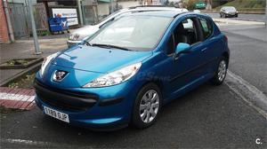 PEUGEOT 207 Confort 1.6 HDI 90 3p.