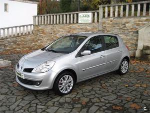 RENAULT Clio Authentique v eco2 5p.