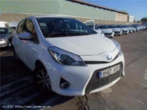 SE VENDE TOYOTA YARIS HYBRID 1.5 ADVANCE AñO:  COLOR: -