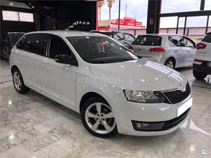 SKODA Spaceback 1.4 TDI CR 66KW Style DSG Spaceback 5p.