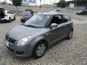 SUZUKI Swift 1.3 GL 3p 3p.