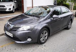 TOYOTA Avensis 120D ADVANCE 4p.