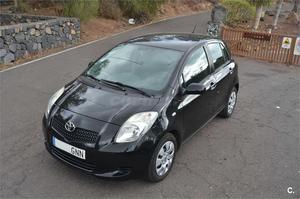 TOYOTA Yaris 1.3 VVTi Sol 5p.