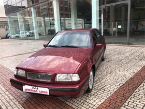 VOLVO 460 GLE 1.8I 4p.