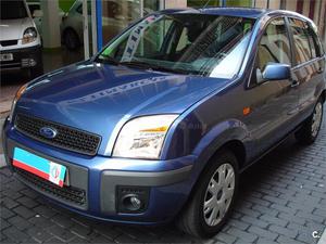 FORD Fusion v Trend 5p.