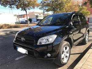 TOYOTA Rav4 2.0 VVTi Executive 5p.