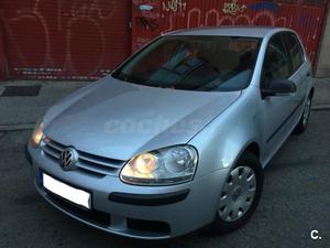 VOLKSWAGEN Golf 2.0 TDI 140cv Highline 5p.