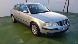 VOLKSWAGEN Passat 1.9 TDi 130CV Comfortline 4p.