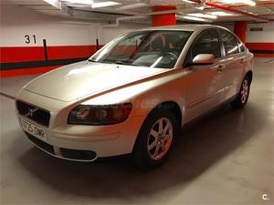 VOLVO S Momentum 4p.