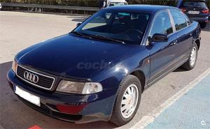 AUDI A4 1.9 TDI 110CV 4p.