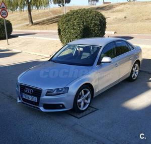 AUDI A4 2.0 TDI 143cv DPF 4p.