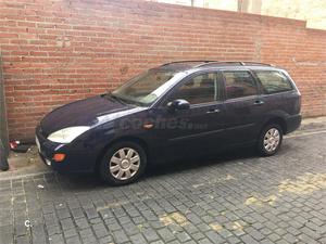 FORD Focus 1.8 TDdi Ambiente 5p.