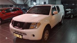 NISSAN Navara 2.5 dCi 144CV FE Doble Cabina Cab 4X4 4p.