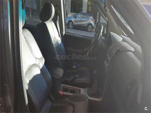 NISSAN Pathfinder 2.5 dCi 174CV SE 7 plazas 5p.