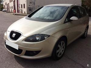 SEAT Toledo 2.0 TDI REFERENCE 5p.