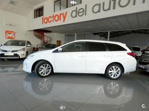 TOYOTA Auris 120D Feel Touring Sports 5p.