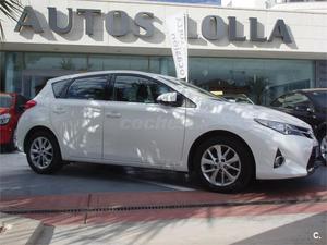 TOYOTA Auris 130 Active MultiDrive 5p.