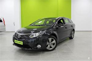 TOYOTA Avensis 120D Advance Cross Sport 5p.