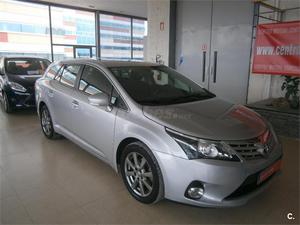 TOYOTA Avensis 120D Advance Cross Sport 5p.